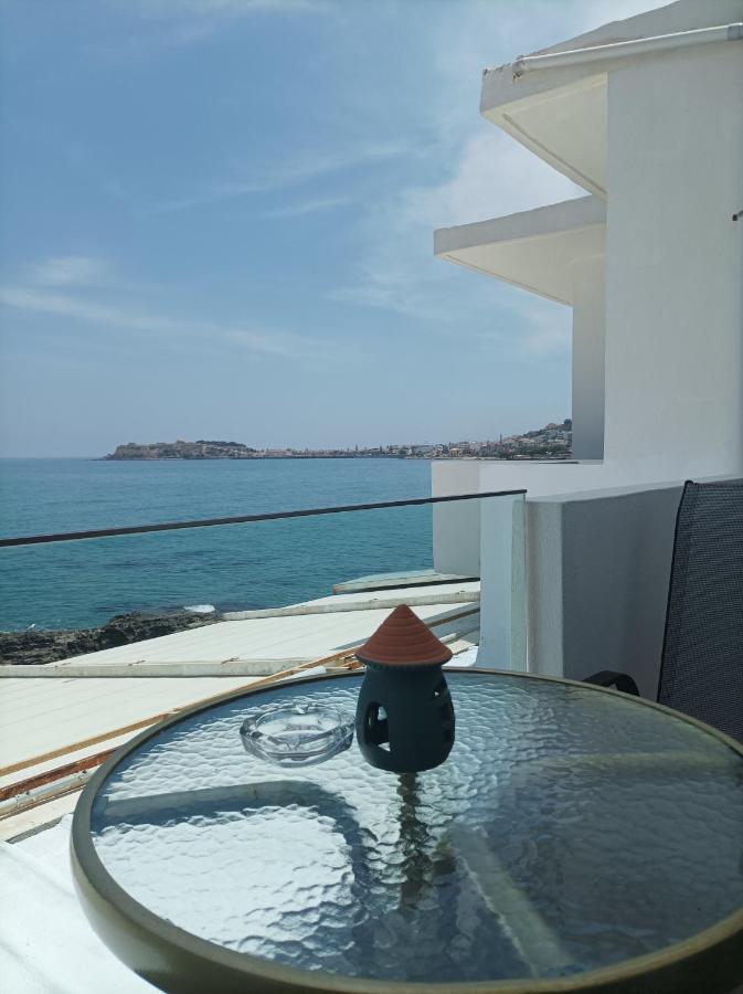 Beachfront Apartment Rethymno  Exterior photo